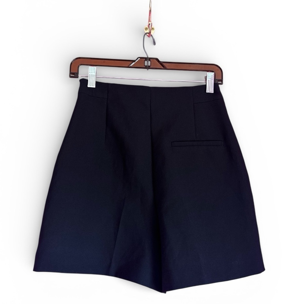 Zara Elegant High Waisted Black Short with Gold Buttons - Picture 3 of 7